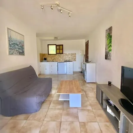 La Bergerie D'emilie Apartment